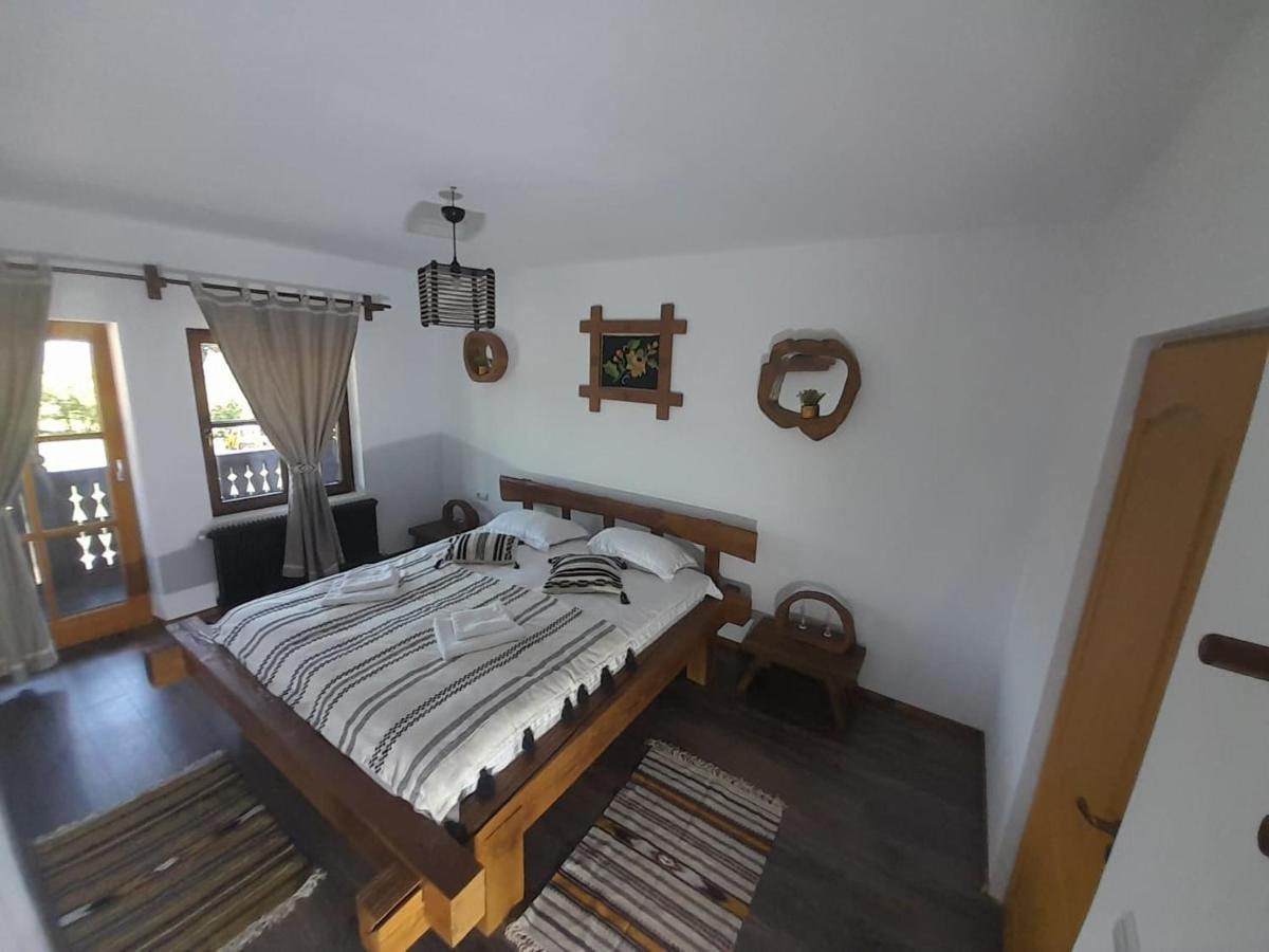 Apartamento Mosia Dar In Rai Berbesti Exterior foto